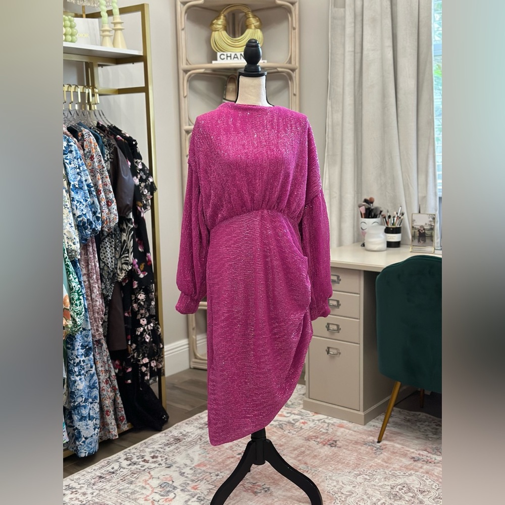 Prettt little things sequin pink dress size 12